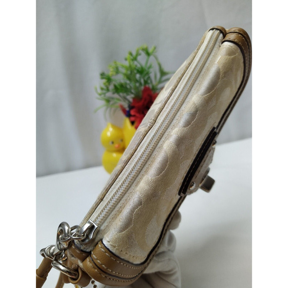 Coach Legacy Signature Beige Canvas Brown Leather Trim Flap Wristlet Coin Wallet - Picture 5 of 12